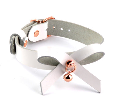 Mercy Industries | White Leather Aurum Collar With Bow & Rose Gold Kitten Bell