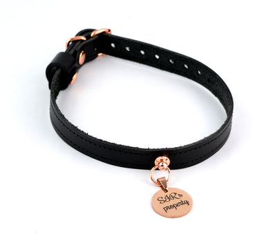Black Leather Amare Day Collar with Custom Engraved Rose Gold Pendant – 'SIR's property'